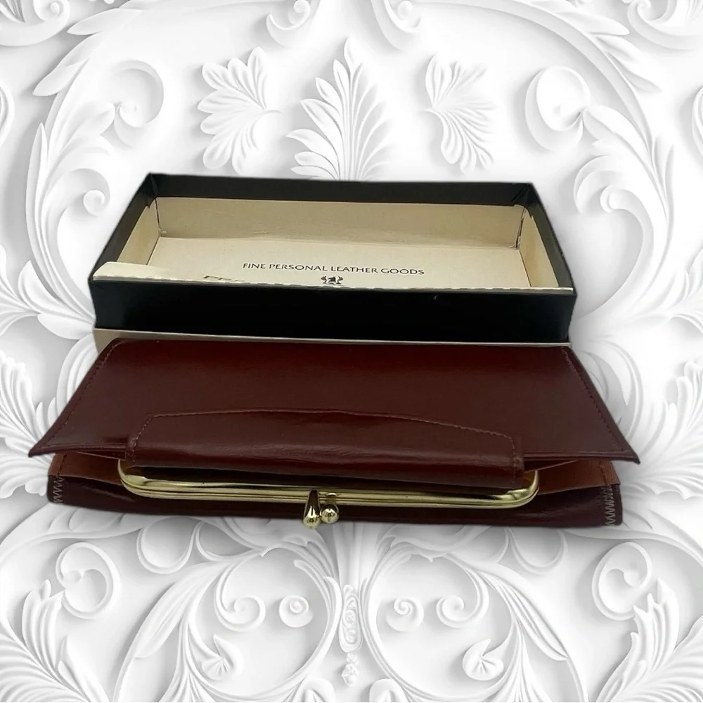 Princess Gardner Vintage NOS Burgundy Leather Long Wallet